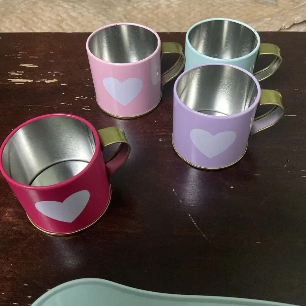 Pottery Barn Kids Play Dish Tin  Set Tray  4 Cups , Sugar and Creamer 4 Saucers